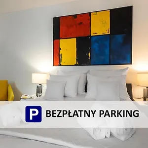 vizitați hotelul